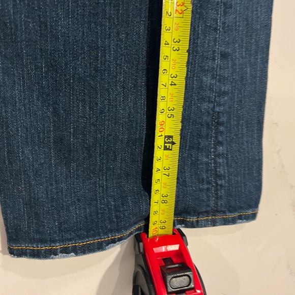 Lucky Brand Jean size 2 - Picture 8 of 10